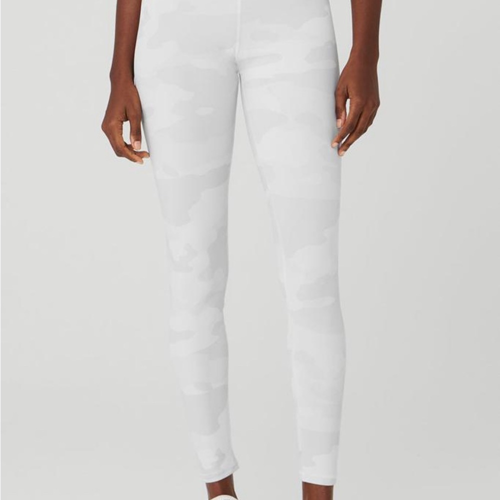 ALO Hight Waist White Camouflage Vapor Legging